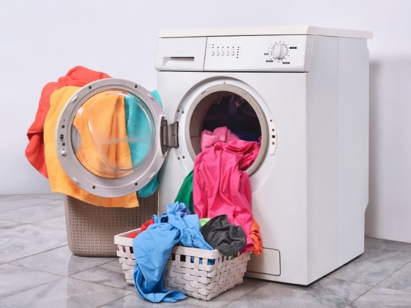 Xem xét lại khối lượng quần áo trong lồng giặt