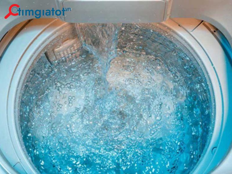 Top 6 nguyên nhân bị lỗi máy giặt vừa cấp nước vừa xả